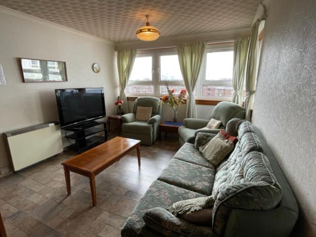 West End Hidden Gem - Modern 2-Bedroom Apartment With Residents Patio Γλασκώβη Εξωτερικό φωτογραφία